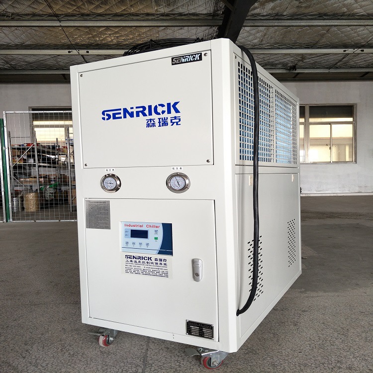 工業冷凍機的冷卻水塔怎么操作